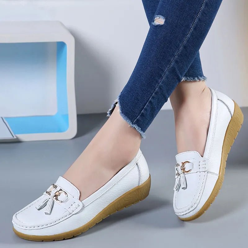 fashion-women-shoes-designer-colorful-loafers-luxury-brand-female-flats-sneakers-208200.webp