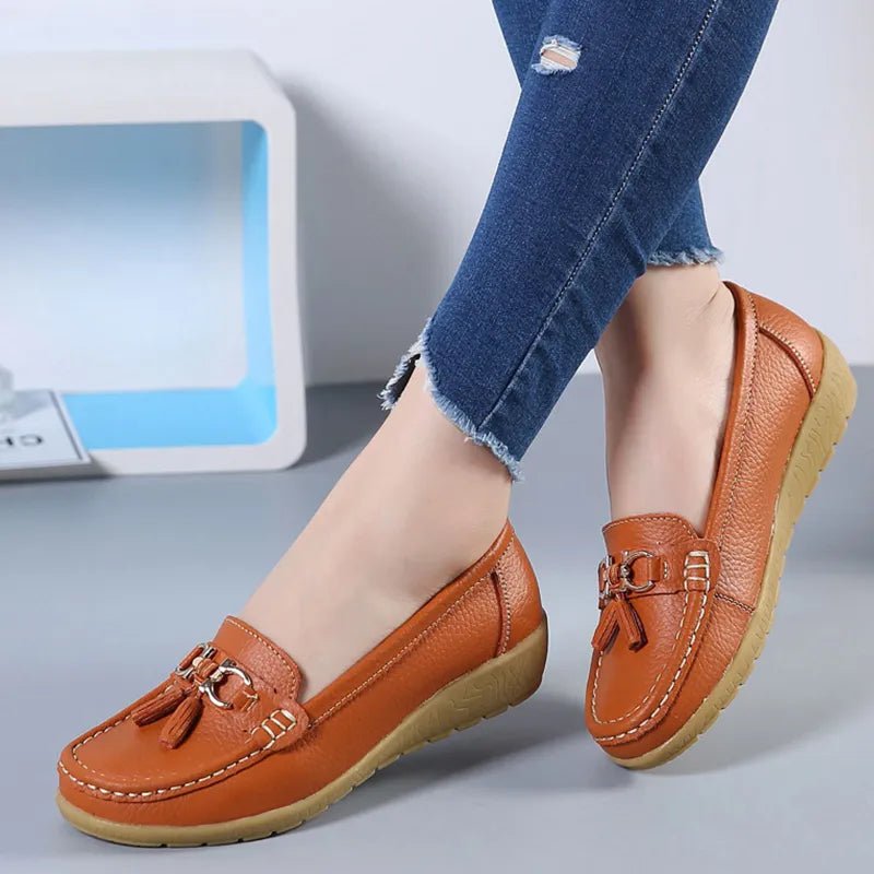 fashion-women-shoes-designer-colorful-loafers-luxury-brand-female-flats-sneakers-418424.webp